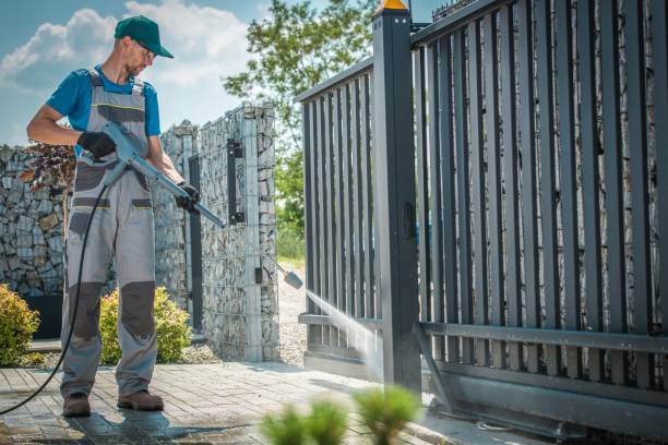 Best Playground Equipment Cleaning  in Loves Park, IL